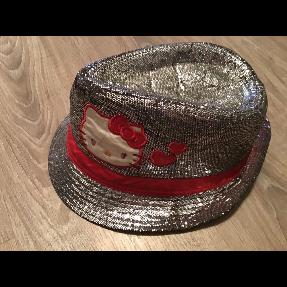 Girls Hello Kitty hat